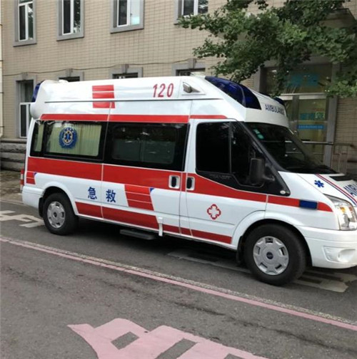 浈江选择我们的救护车出租,开启安心转院之旅